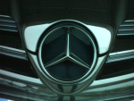Mercedes-Stern für Front in schwarz hochglanz oder matt